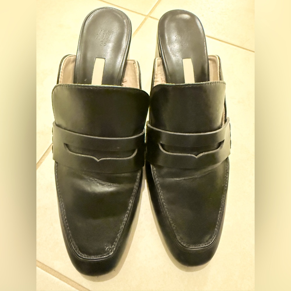 H&M black oxford heeled mules
